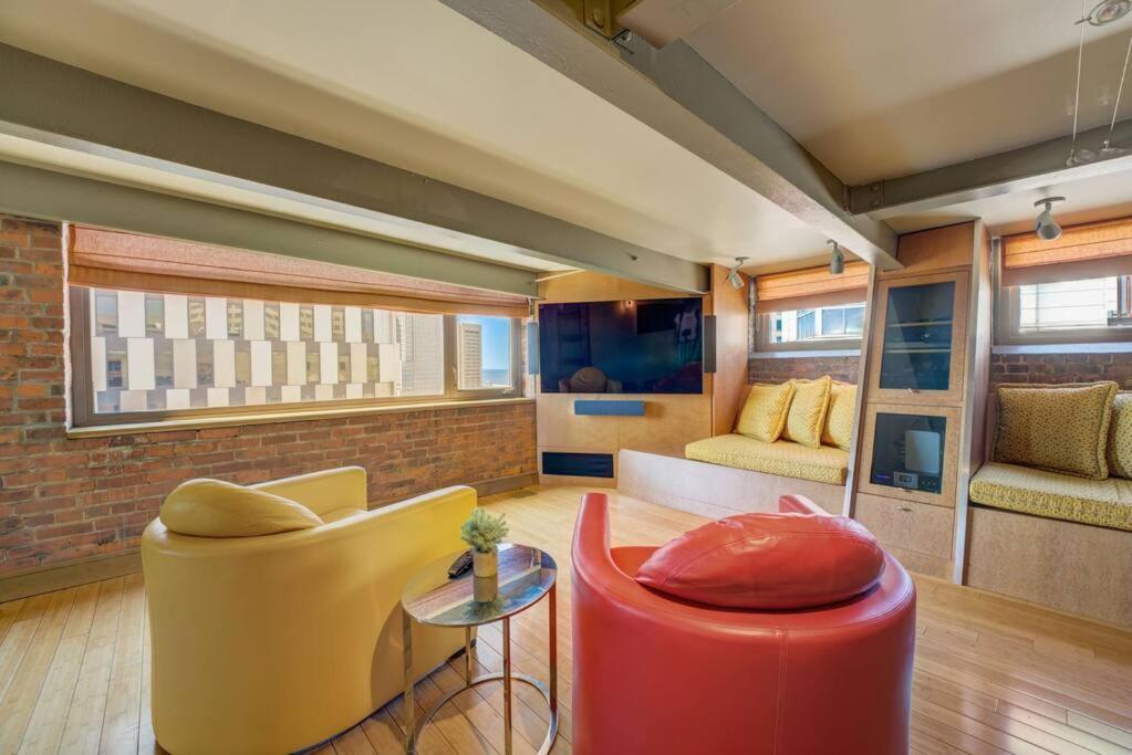 1600 Kcm Penthouse Apartment Cleveland Luaran gambar