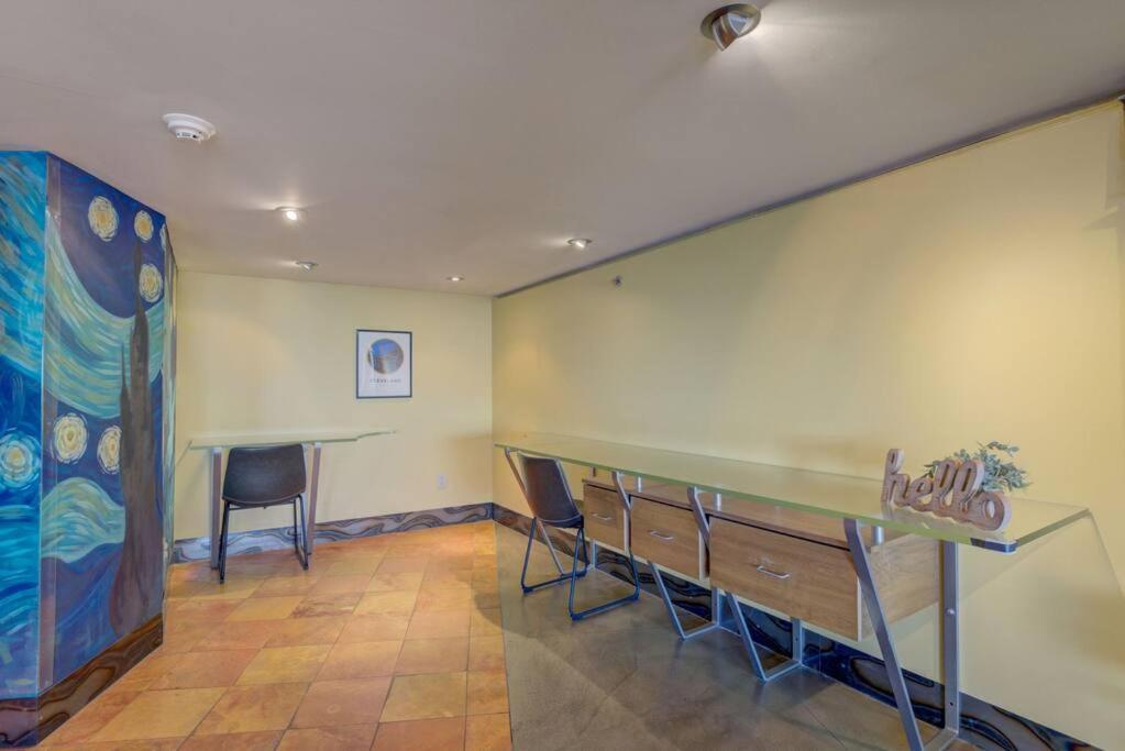 1600 Kcm Penthouse Apartment Cleveland Luaran gambar