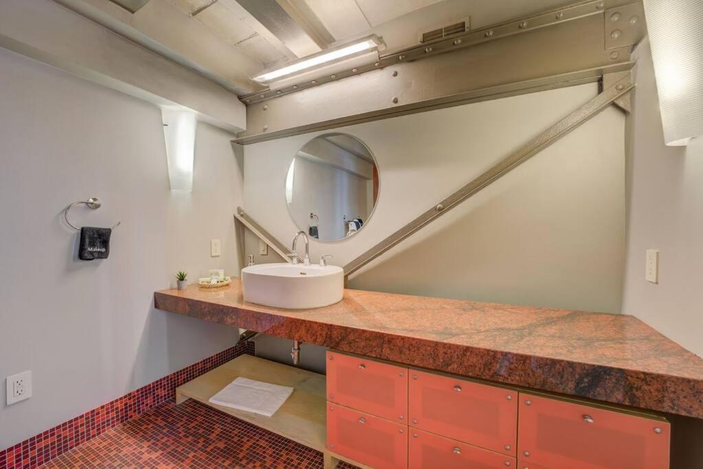 1600 Kcm Penthouse Apartment Cleveland Luaran gambar